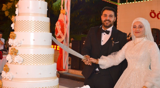 Sevginur ve Onur Evlendi 
