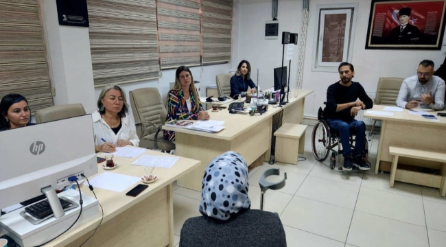 AKŞEHİR BELEDİYESİ, ENGELLİ HEMŞERİLERİNE İŞ İMKÂNI SUNUYOR