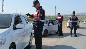 Konya Jandarma'dan aranan şahıslara operasyon, 104 şahıs yakalandı 