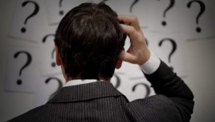 NEYİN KAFASINI YAŞIYORSUN SEN ? 