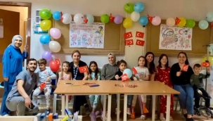 Akşehir Devlet Hastanesi Çocuk Servisinde Cumhuriyet Bayramı Etkinliği 