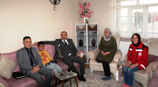 KAYMAKAM PELVAN'DAN HANE ZİYARETLERİ 