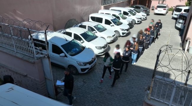 Konya'da 11 farklı adrese fuhuş operasyonu: 5 gözaltı