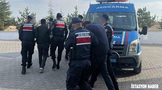 Konya Jandarma'dan başarılı operasyon: 211aranan şahıs yakalandı 