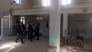  Zümrüt Camii Yenileniyor 