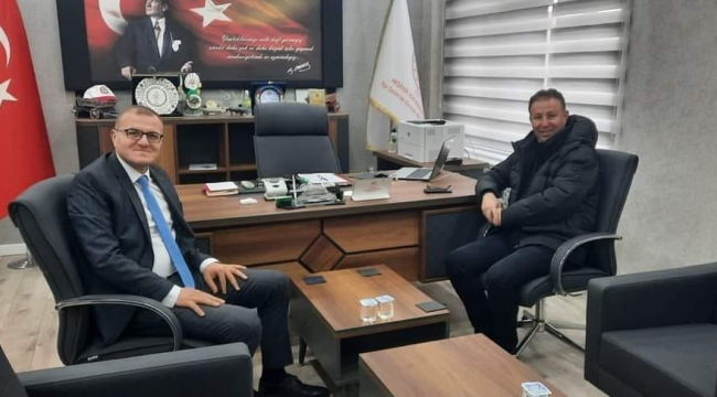 BAŞKAN KALKAN'DAN İLÇE MÜDÜRÜ KAHRAMAN'A ZİYARET 