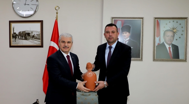 BAŞKAN ÖZTOKLU'DAN VALİ AKIN'A ZİYARET 