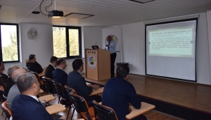 İNŞAAT SEKTÖRÜNE YÖNELİK BİLGİLENDİRME TOPLANTISI DÜZENLENDİ 