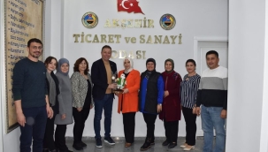 KADIN GİRİŞİMCİLERDEN BAŞKAN  KALKAN'A  TEŞEKKÜR ZİYARETİ 