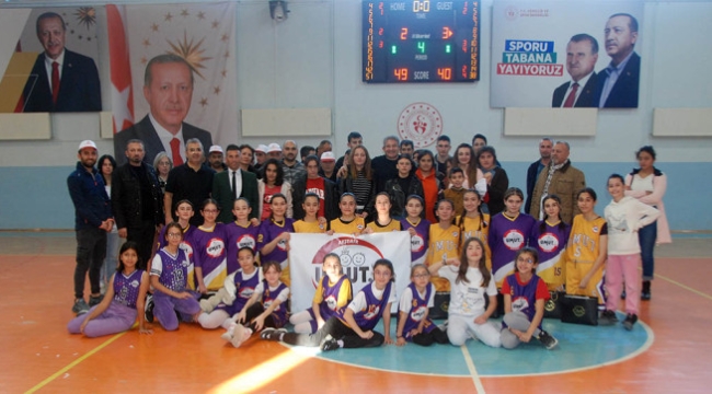 Akşehir Umut Spor Basketbol Takımı Şampiyon Oldu 