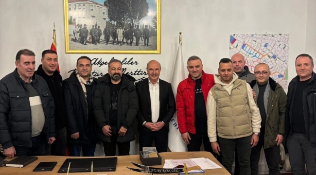 BAŞKAN KÖKSAL OTEL MÜDÜRLERİNİ AKŞEHİR'DE AĞIRLADI 