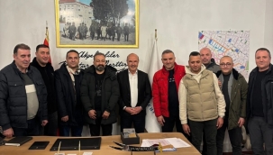 BAŞKAN KÖKSAL OTEL MÜDÜRLERİNİ AKŞEHİR'DE AĞIRLADI 