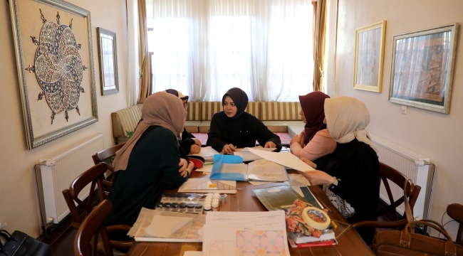 GELENEKSEL SANATLAR KARATAY'DA HAYAT BULMAYA DEVAM EDİYOR