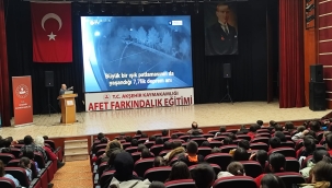 Kaymakam Özel'den Afet Farkındalık Eğitimi 