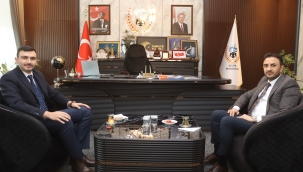 KAYMAKAM PELİT'DEN BAŞKAN MEŞE'YE ZİYARET 