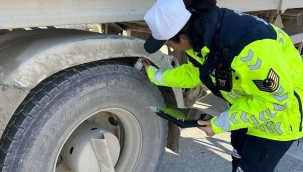Konya'da jandarmadan kış lastiği denetimi! 