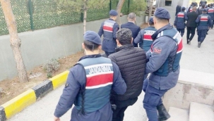 Konya jandarmadan aranan şahıslara yönelik operasyon: 377 şahıs ve 182 araç yakalandı