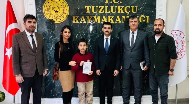 KÜÇÜK YAZARDAN KAYMAKAM ÇINARKA'YA ZİYARET 