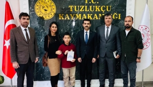KÜÇÜK YAZARDAN KAYMAKAM ÇINARKA'YA ZİYARET 