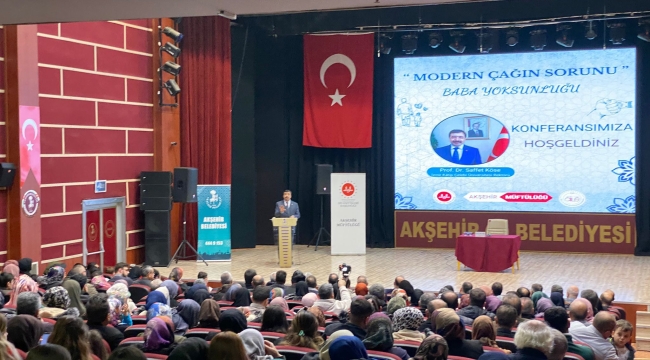 Modern Çağın Sorunu 'Baba Yoksunluğu' Konferansına Yoğun İlgi