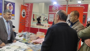 PROF.DR.HÜSEYİN MUŞMAL  ANKARA KİTAP FUARINDA 