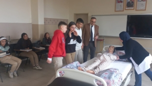 TOPALOĞLU OKUL ZİYARETLERİNE DEVAM EDİYOR 