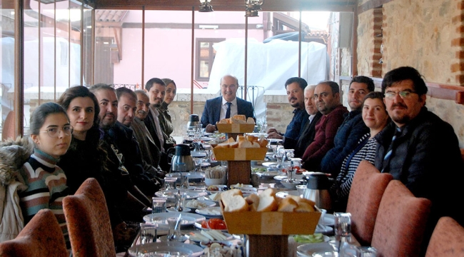 BAŞKAN KÖKSAL YEREL BASIN EMEKÇİLERİYLE BİR ARAYA GELDİ
