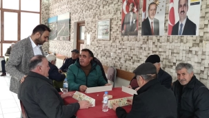 Başkan Meşe'den Kıraathane Ziyareti 