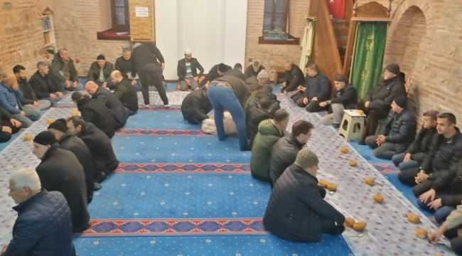 KADİR VE FERİDE ORHAN'IN RUHU İÇİN ÇORBA İKRAM EDİLDİ