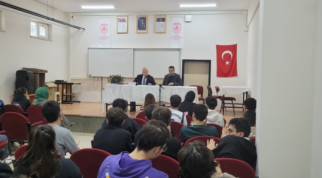 KARİYER GÜNLERİNİN KONUĞU BAŞHEKİM BÜYÜKSARAÇ OLDU 