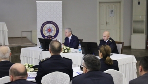 Konya İl Emniyet Müdürlüğü 2023-2024 Yılı Değerlendirme Toplantısı gerçekleştirildi 