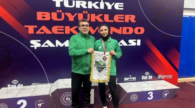 MERAM'IN MİLLİ GURURU SALİHA'DAN TÜRKİYE 3.'LÜĞÜ