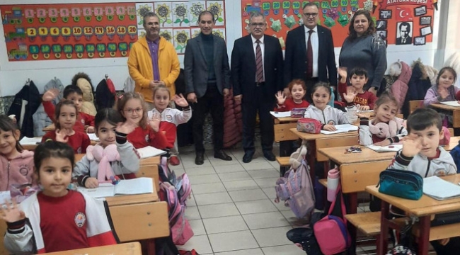 MÜDÜR TOPALOĞLU OKUL ZİYARETLERİNE DEVAM EDİYOR 