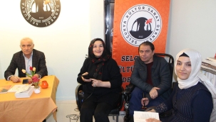 TAYYAR YILDIRIM ,SELÇUKYA'DA YAZARLIK SERÜVENİNİ ANLATTI 