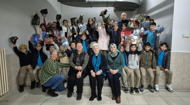 ANNELERİNİN HAYALİNİ GERÇEKLEŞTİRDİLER! 