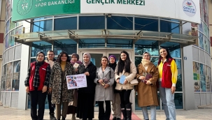 EDEBİ GENÇLER KİTAP OKUYOR… 