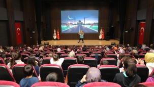 "RAMAZAN NEŞESİ KARATAY'DA" TİYATRO GÖSTERİSİNE YOĞUN İLGİ 