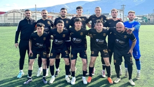 Akşehir Gençlerbirliği Play-Off Yolunda İlerliyor 