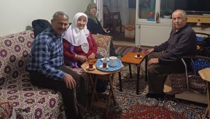 Başkan  Günaltay, Kıbrıs Gazisi Kahraman'ı Evinde Ziyaret Etti 