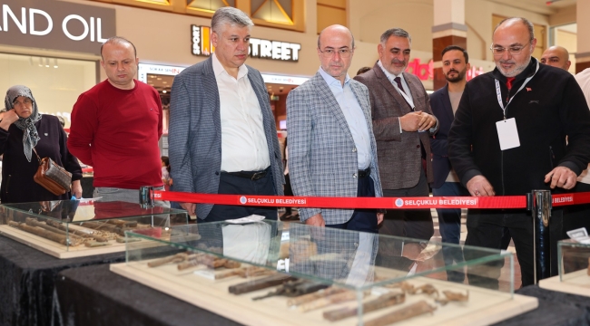 BAŞKAN PEKYATIRMACI "ANADOLU'NUN DİRİLİŞ DESTANI ÇANAKKALE" SERGİSİ'Nİ ZİYARET ETTİ 