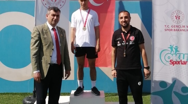 DOSD MERAM SPOR KULÜBÜ'NDEN İLK MADALYA!