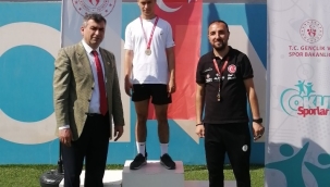 DOSD MERAM SPOR KULÜBÜ'NDEN İLK MADALYA! 