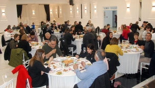 Eğitim-İş Akşehir Temsilciliği Üyeleriyle İftarda Buluştu 