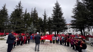 Hüseyin Tekiner İlkokulu'ndan Şehitlik Ziyareti 