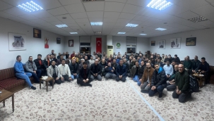 KONYA'DAKİ YUNAKLILAR TERAVİH SOHBETLERİNDE BİRARAYA GELDİ 