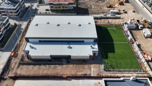 KONYA SPOR LİSESİ'NE KAZANDIRILACAK AHMET ÇALIK KAPALI SPOR SALONU VE SUNİ ÇİM SAHASI TAMAMLANIYOR 