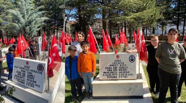 Sevgi Özel Eğitim ve Rehabilitasyon Öğrencilerinden Şehitlere Vefa
