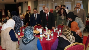 Vali İbrahim Akın, Huzurevi Sakinleri ile İftarda Bir Araya Geldi