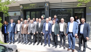 AK Parti İl Başkanı Özgökçen'den Ticaret Odası'na Ziyaret 