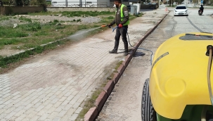 AKŞEHİR BELEDİYESİ YABANİ OT TEMİZLİĞİ VE İLAÇLAMA ÇALIŞMALARINA BAŞLADI!